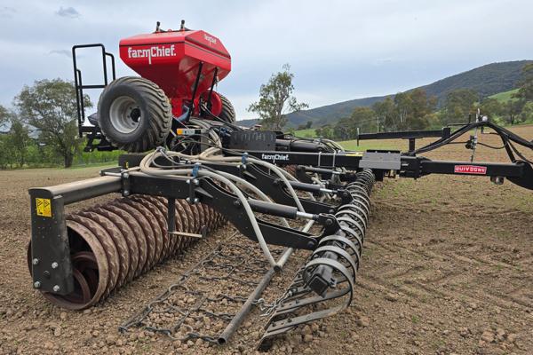 FarmChief Machinery SeedProfi Airseeder