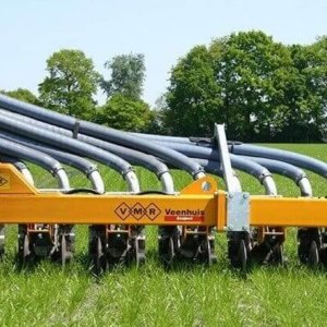 Effluent / Slurry | Veenhuis Slurry Injector At Work | FarmChief