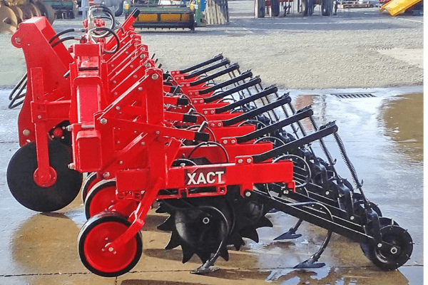 FarmChief Machinery Ozdoken 8 Row Folding Inter Row Weeder Cultivator