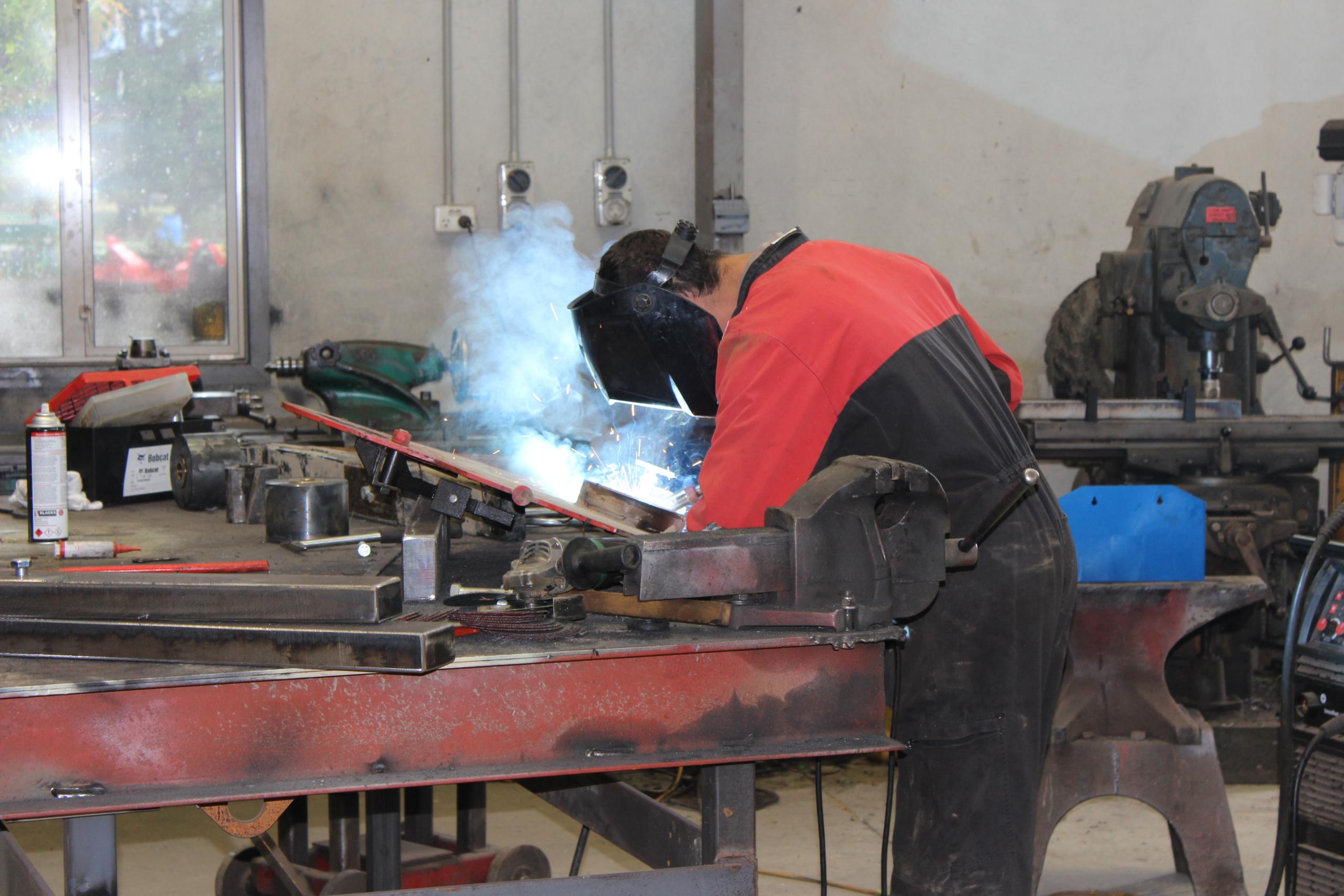 FarmChief Machinery Service Department