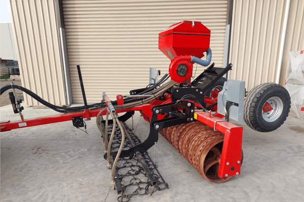 FarmChief Machinery RSR 3.2m Roller Airseeder Roller Drill with Chain Harrows