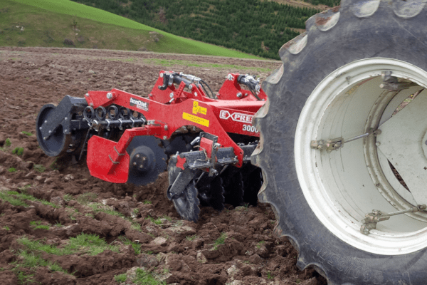 FarmChief Machinery ExpressPlus 3m Speed Disc with U-Box Packer Roller