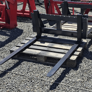 FarmChief Machinery Attachments Pallet Forks
