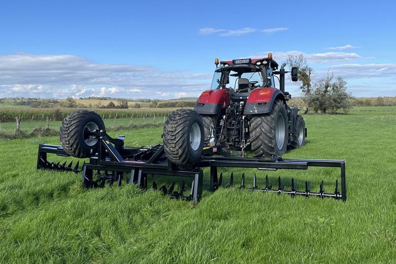 FarmChief RollSpike Aeration Roller