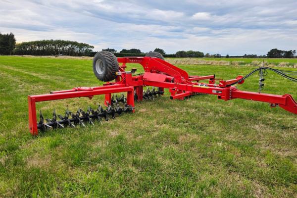 FarmChief RollSpike Aeration Roller