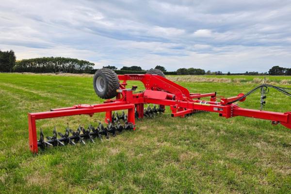 FarmChief Machinery Rollspike Folding Aerator