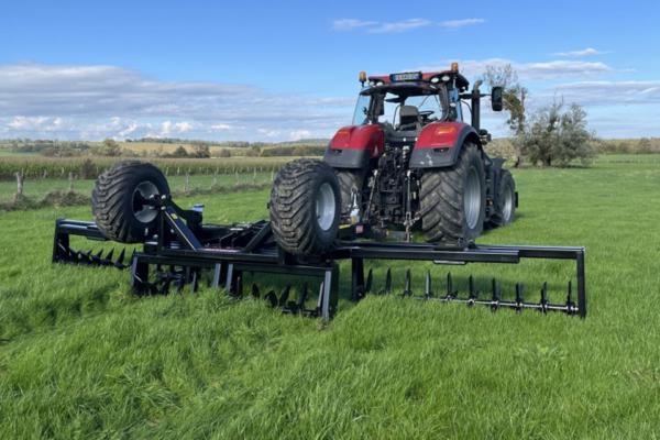 FarmChief Machinery Rollspike Folding Aerator