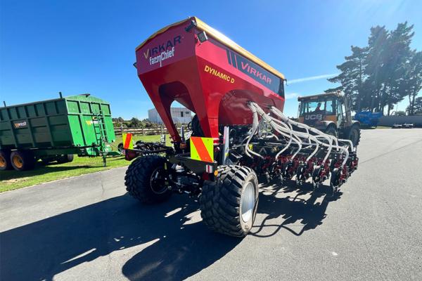 FarmChief Machinery Virkar Dynamic Disc Drill