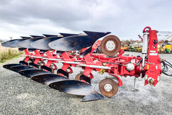 13775352